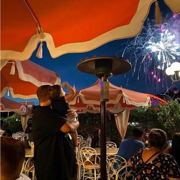 Meet your Posher, Alex - Picture 5 of 10